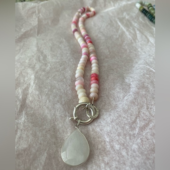 24” Jade Rondelle 8mm necklace - Picture 4 of 4